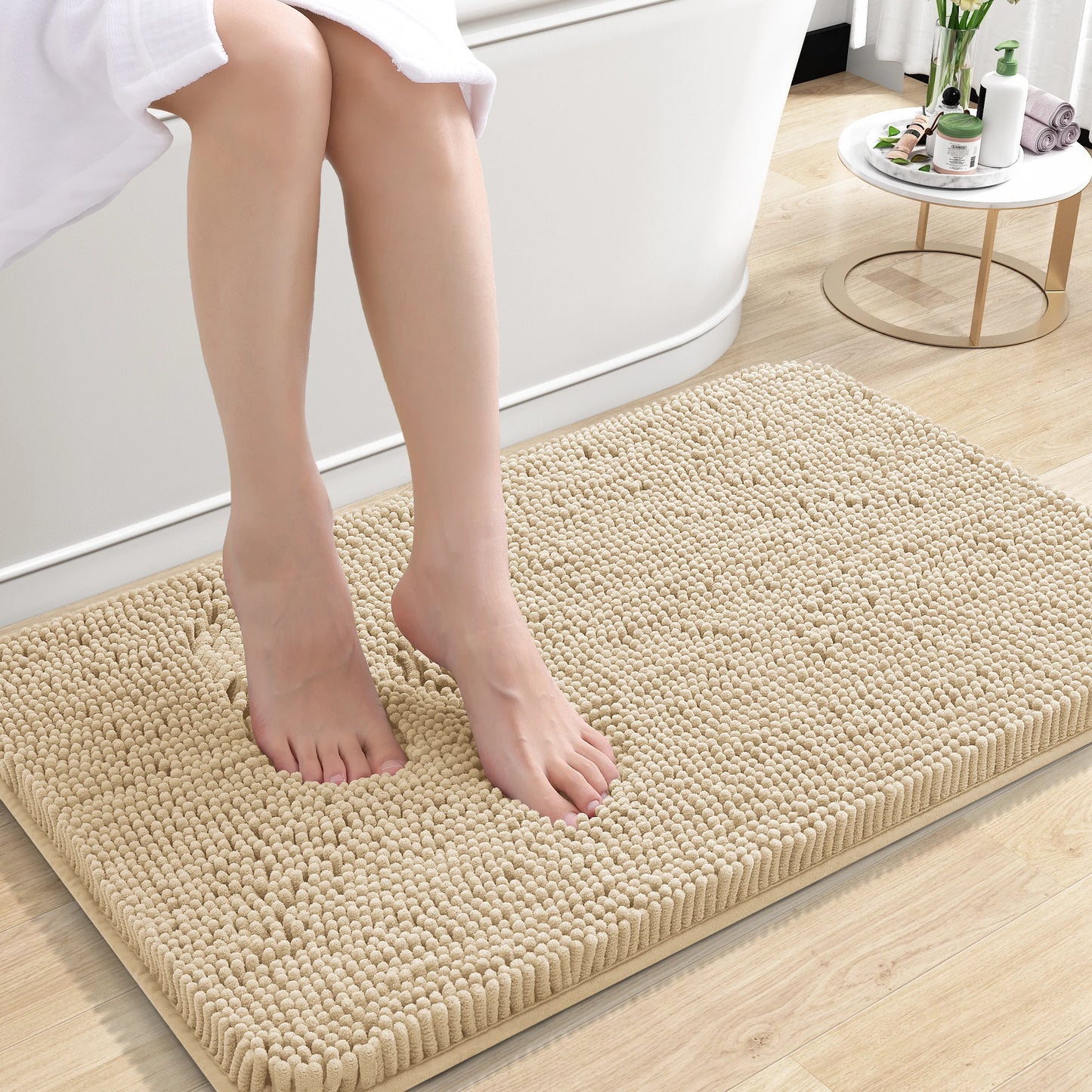 Luxury bathroom rugs are extremely soft (thick, absorbent, non-slip, and washable)