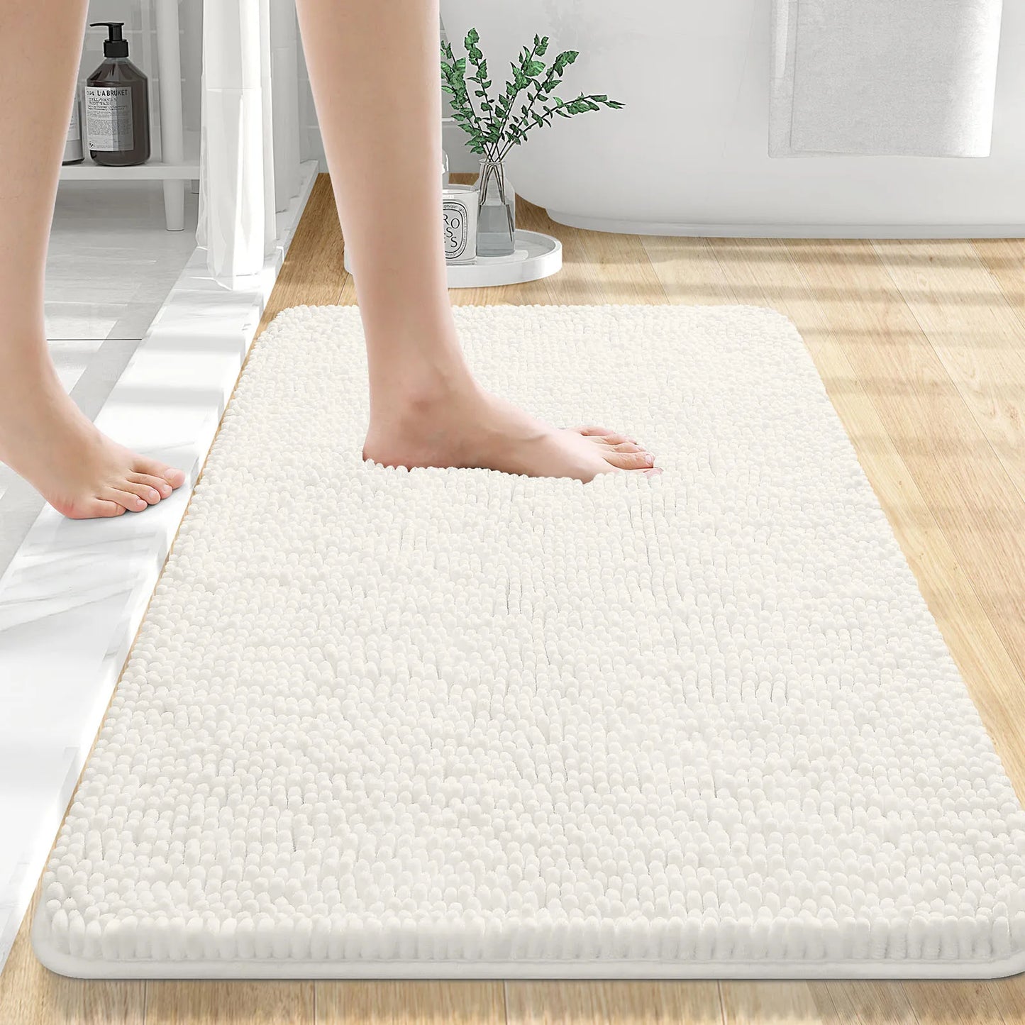 Luxury bathroom rugs are extremely soft (thick, absorbent, non-slip, and washable)